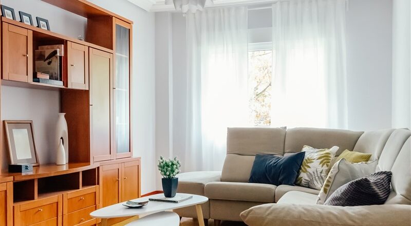 Trouver les solutions de rangement optimales pour un intérieur ordonné et stylé